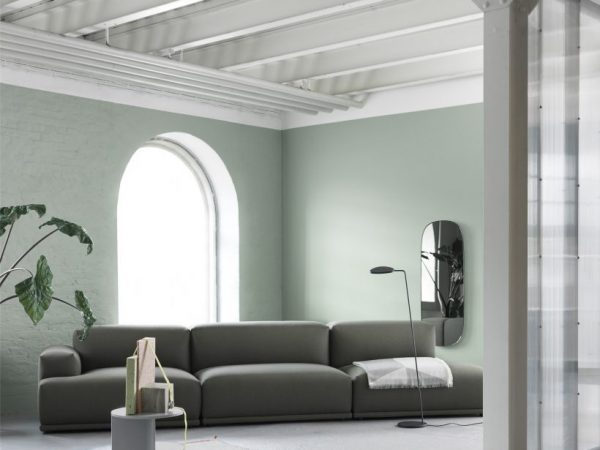Connect-sofa-Fiord-961-Halves-Ply-Leaf-floor-lamp-Framed-mirror-org_(150)
